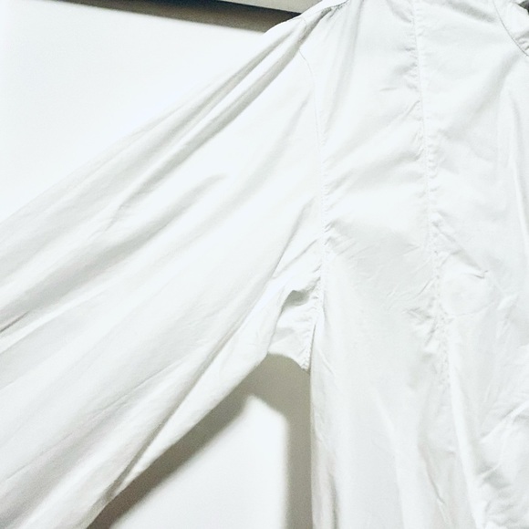 H&M RHINESTONE-DETAIL TUXEDO SHIRT - Picture 4 of 7